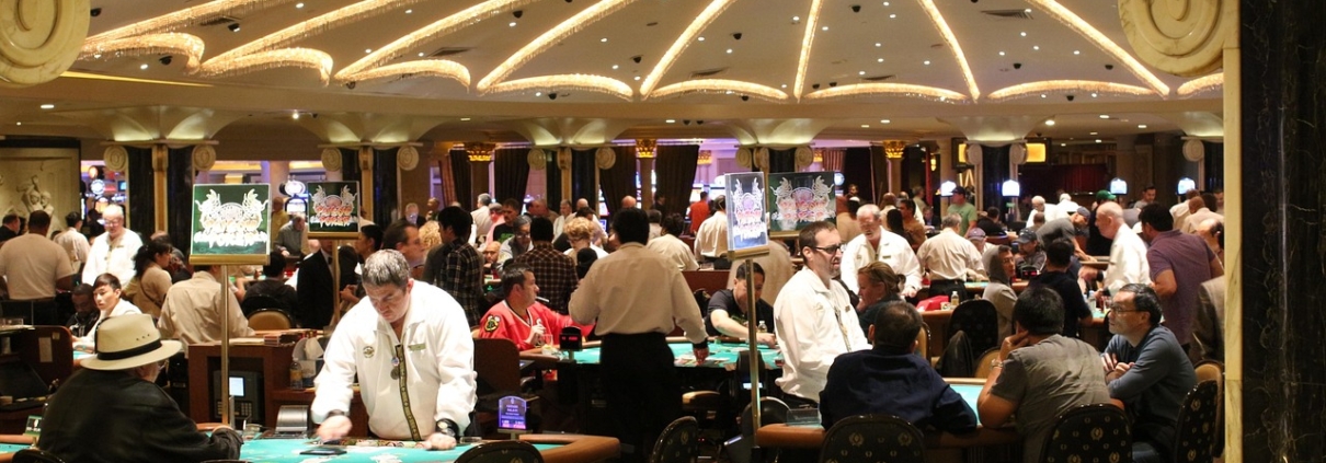 evolution of casinos